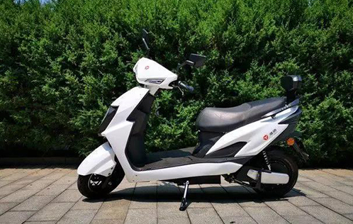 都說電動(dòng)車鋰電池好，為什么沒有完全替代鉛酸電池？